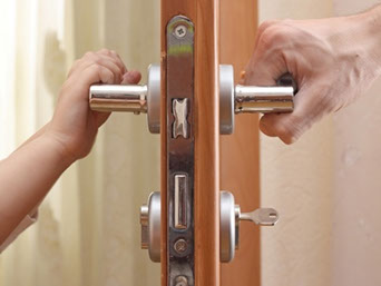 Miami residential locksmith service